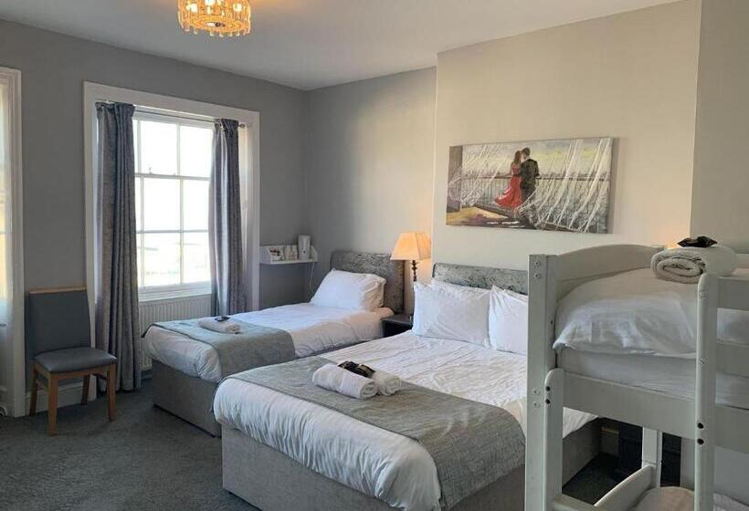 Семейный Номер Вид на Море, The Jubilee Hotel East  With Spa Facilities