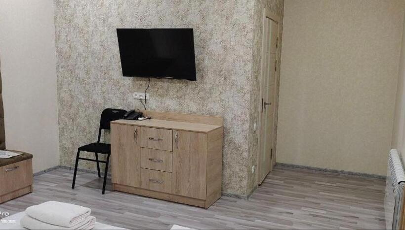 اتاق لوکس, Mazza