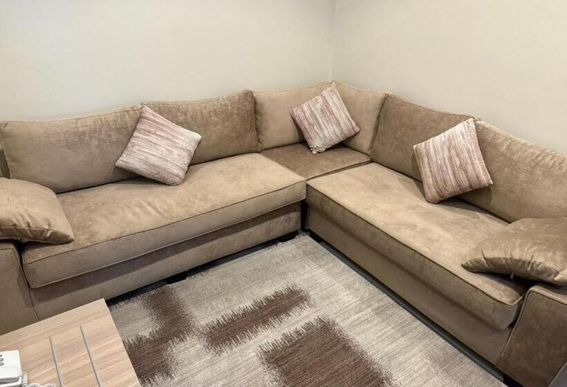 Люкс 2 Спальни, Primotel Suites As Salamah