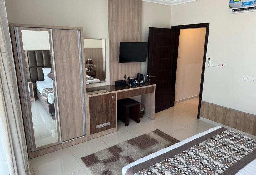 Люкс Кровать Кинг, Primotel Suites As Salamah