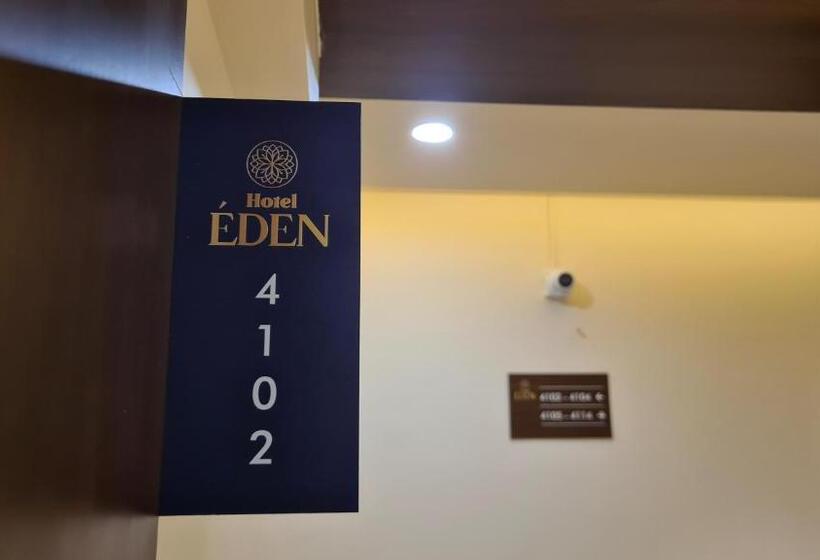带大床的豪华间, Eden
