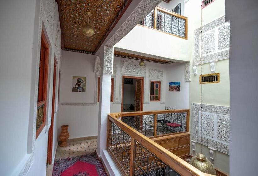 标准三人间, Riad Fes Unique
