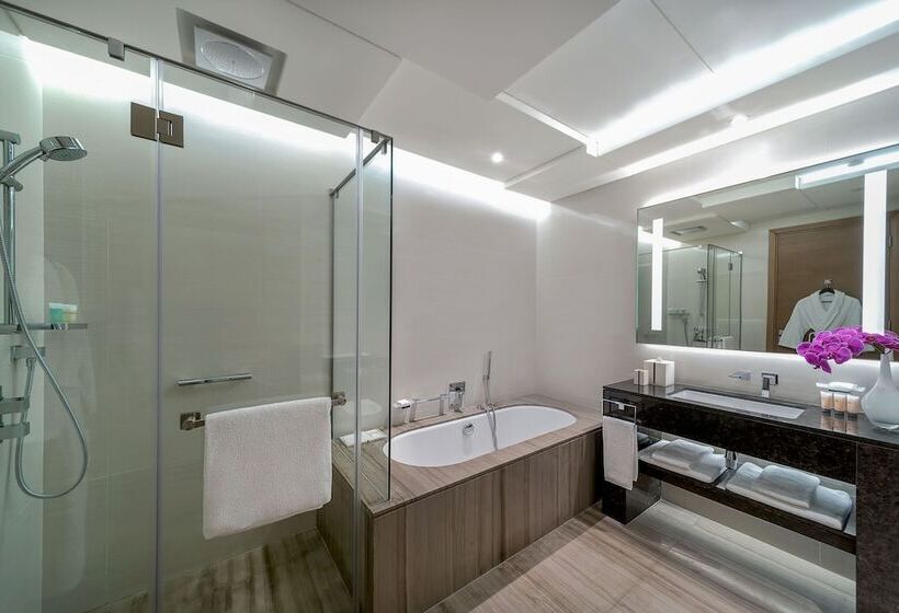 Семейный Номер, Hyatt Regency Dubai Creek Heights