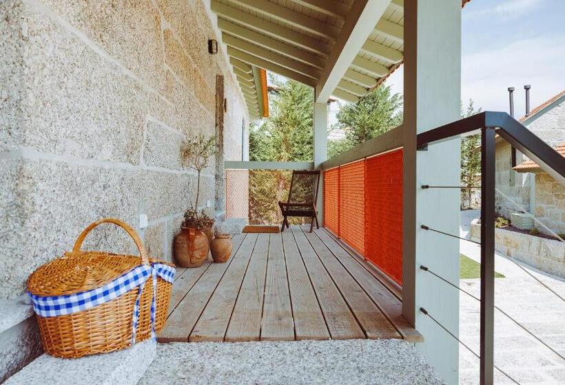 استودیو استاندارد با چشم‌انداز استخر, Oliveiras Village — Agroturismo
