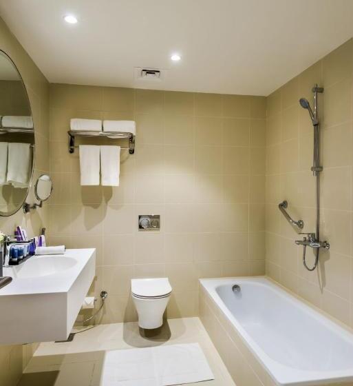 سوئیت پرزیدنت, Best Western Plus Al Qurayyat City Center