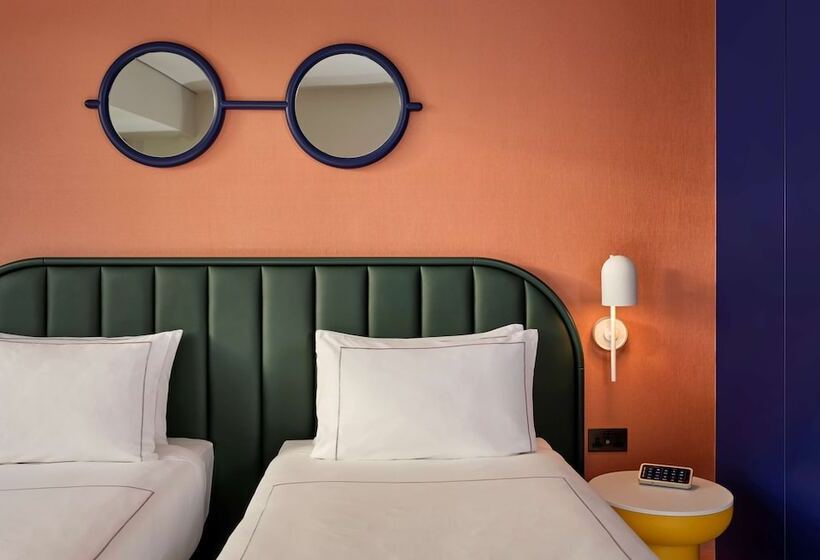 Номер Стандарт Плюс, Art Otel London Battersea Power Station, Powered By Radisson Hotels