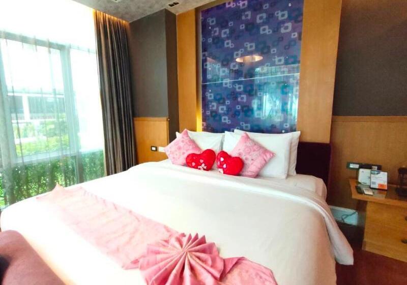 Номер Стандартный с Видом, Art Otel London Battersea Power Station, Powered By Radisson Hotels
