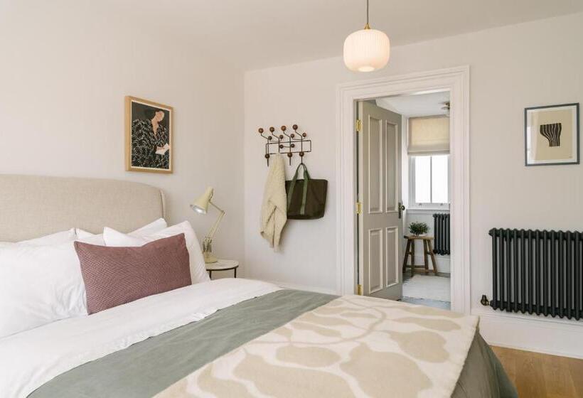 Стандартный Номер Кровать Кинг, The Dundonald Guesthouse & Cottage