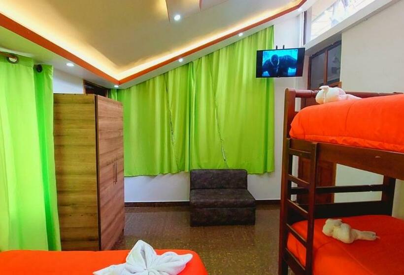 Четырехместный Номер Стандарт, Hostal La Siesta
