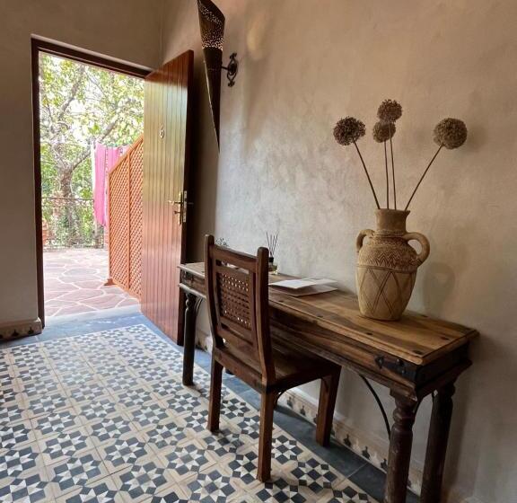 Номер Стандарт Вид на Сад, Boutique Guesthouse Dar Zohra