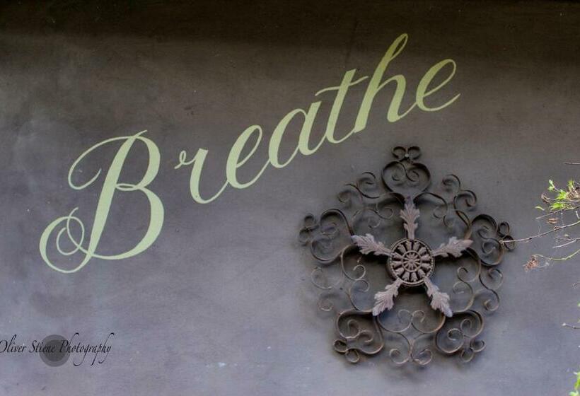 Студия Deluxe, Tomah Retreat   Studio Breathe With Fireplace