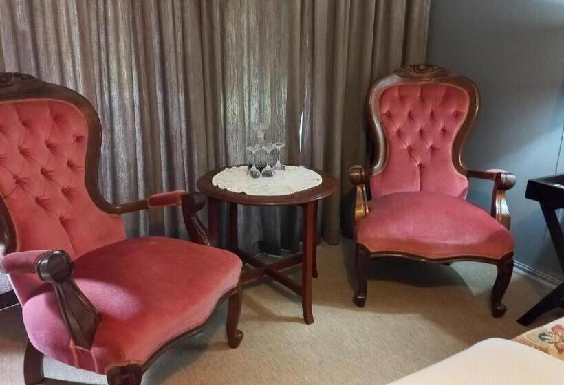 Family Suite, Kameel Rust And Vrede B & B And Camping