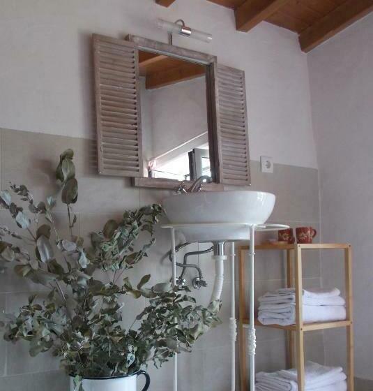 스탠다드 스튜디오, Casas De Campo De Vale De Junco