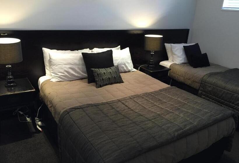 Апартаменты 2 Спальни, Clear Ridge Apartments