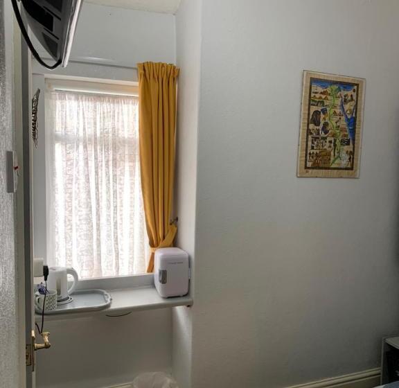 StandaardKamer, Hornby Villa B&b Couples & Families Only Central Location
