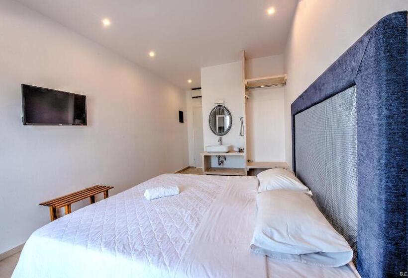 Номер Basic, Anamar Santorini