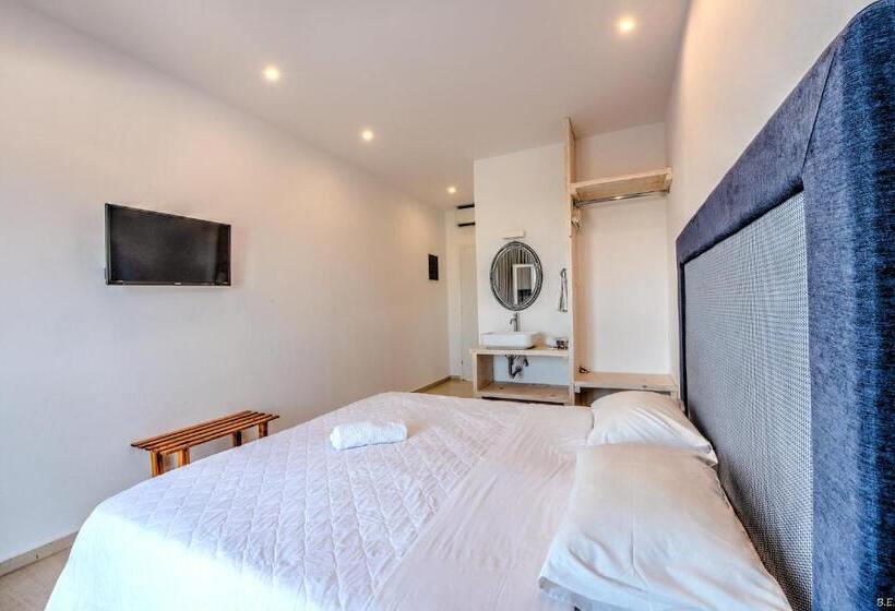 Chambre Economy, Anamar Santorini
