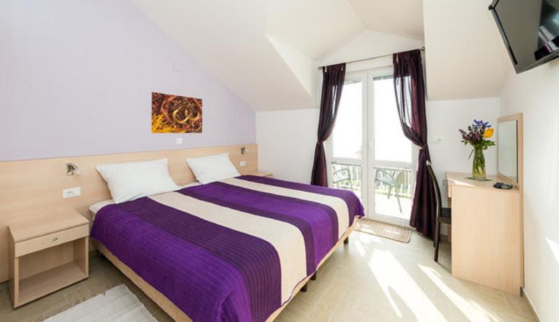 آپارتمان 1 خوابه با بالکن و چشم‌انداز دریا, Villa Samba