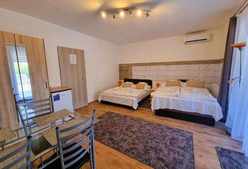 Семейный Номер, Duna Beach Apartman