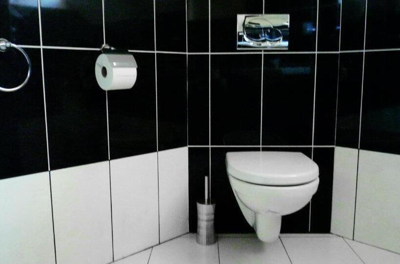 Студия Стандарт, Relax Penzion U Adama