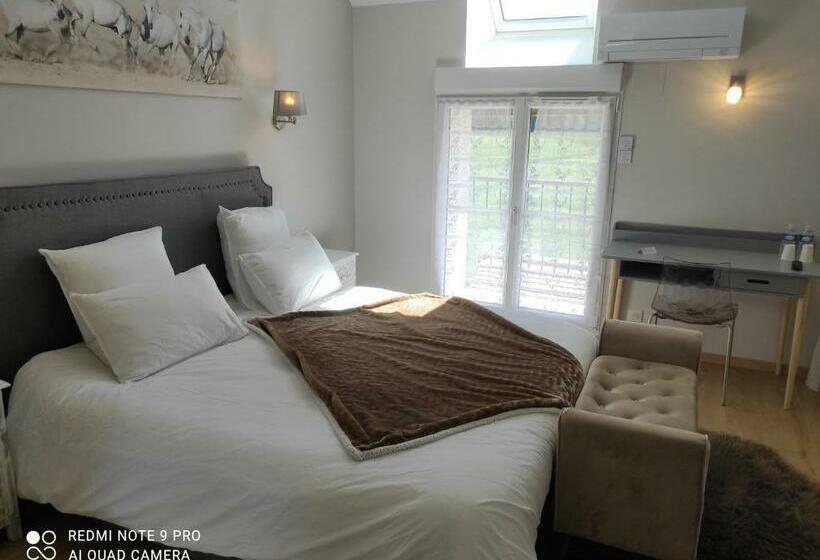 Номер Стандарт, Chambre D Hôtes Le Domaine Des Hirondelles