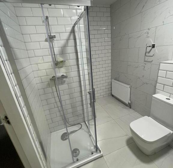 Номер Стандарт, Kinsale B&b