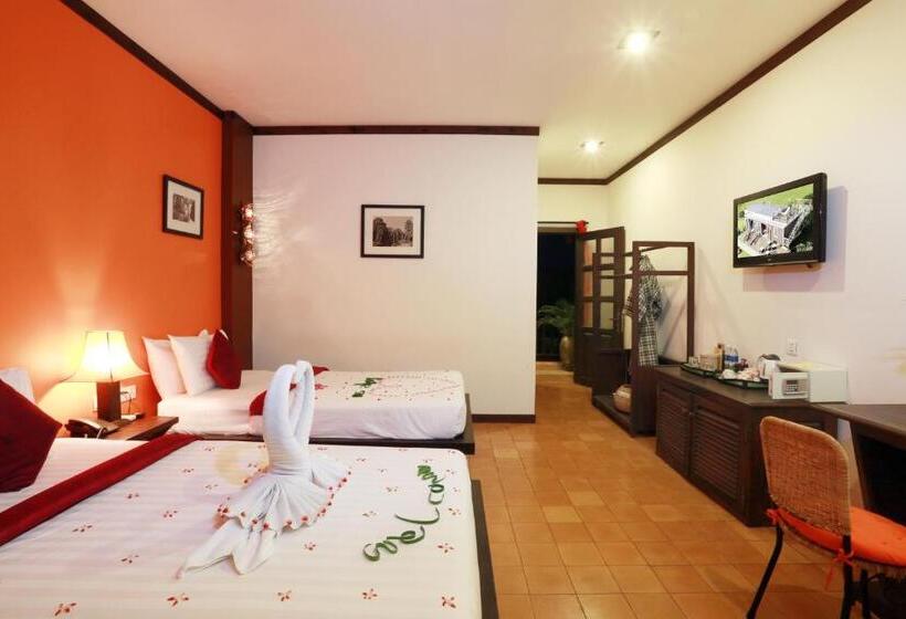 带泳池景观的小木屋, Residence Indochine D'angkor