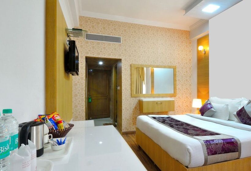 Superior Room, Solitaire Chandigarh