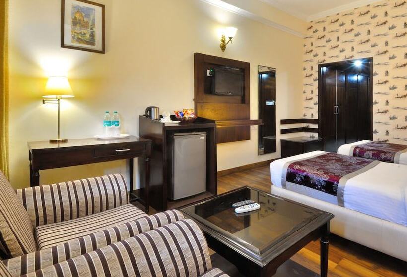 Superior Room, Solitaire Chandigarh