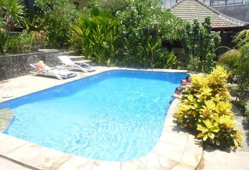 Номер Стандарт Вид на Сад, Anugerah Villas