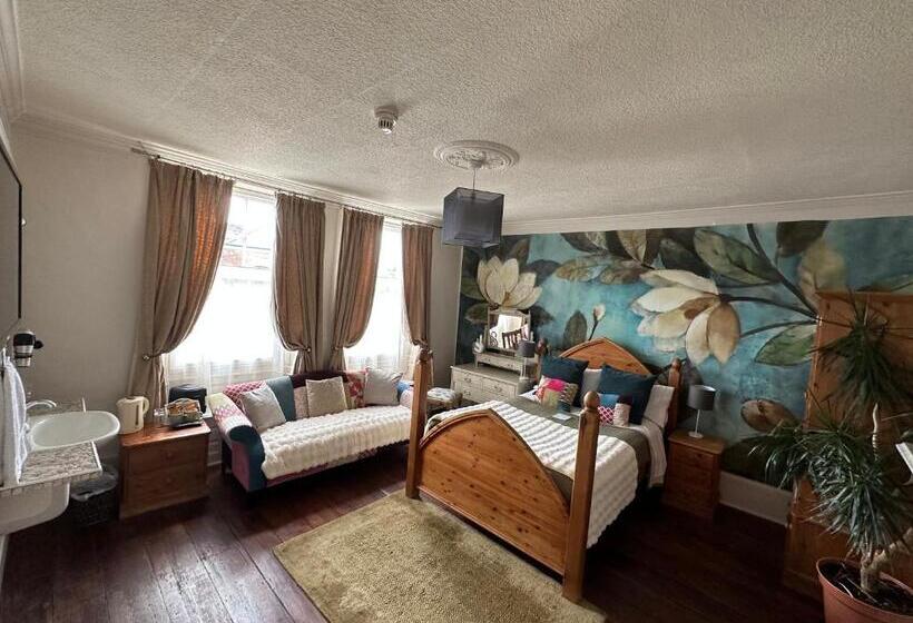 Номер Deluxe, The Mansion House