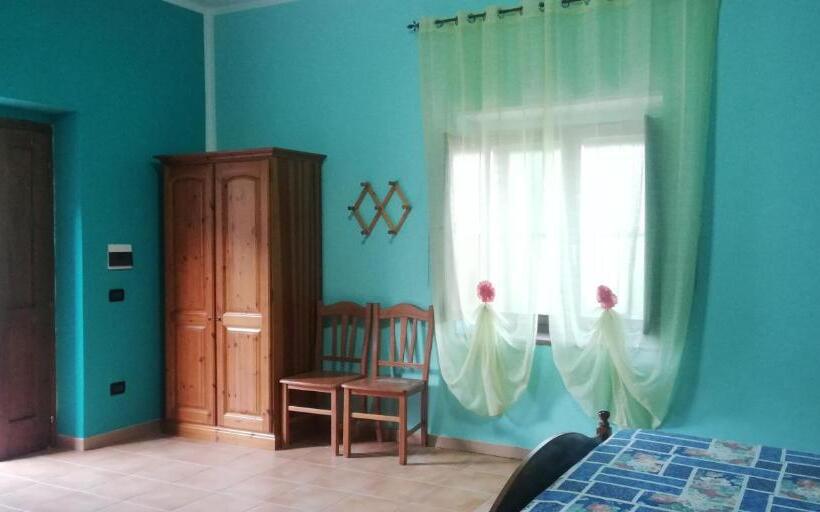 Семейный Номер, Agriturismo Masseria Tufaro
