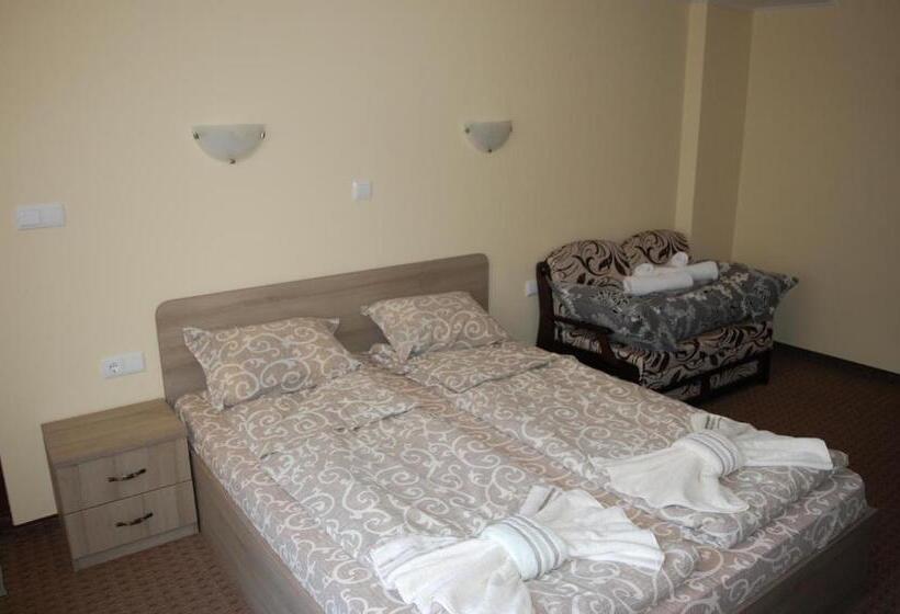 Номер Deluxe, Guest House Savina