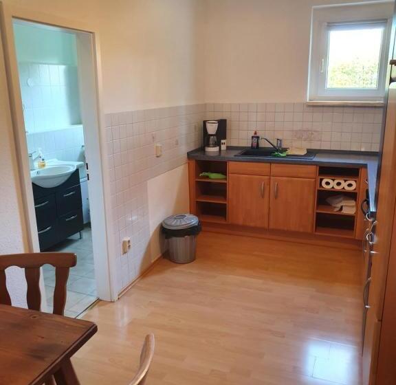 Апартаменты 3 Спальни, Apartmenthaus Am Schlosspark