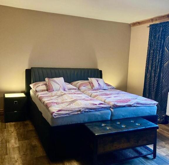 Апартаменты 1 Спальня с Террасой, Apartmány Na Výsluní české švýcarsko