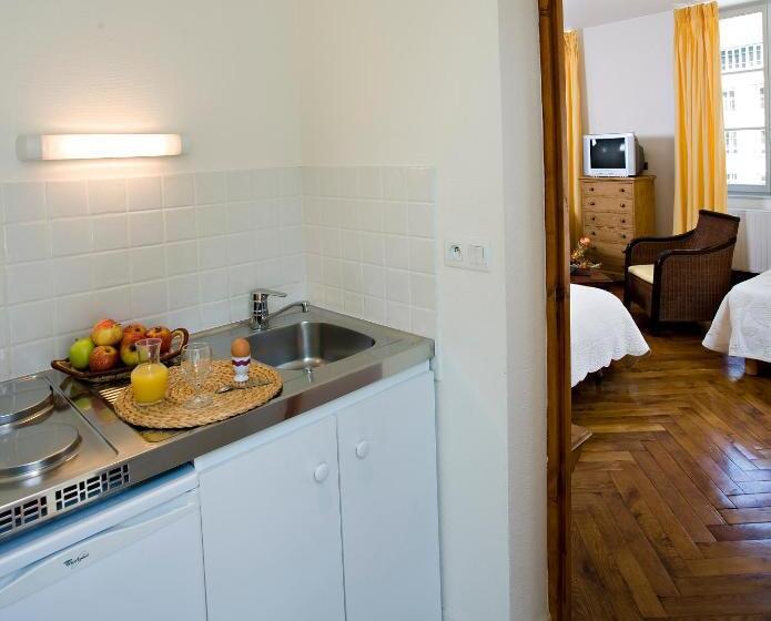 Трехместный Номер Superior, Appart Hotel Charles Sander