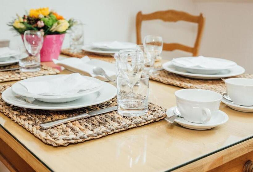 Апартаменты 1 Спальня, Appart Hotel Charles Sander