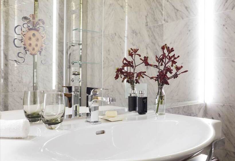 חדר דלוקס, Living Hotel De Medici