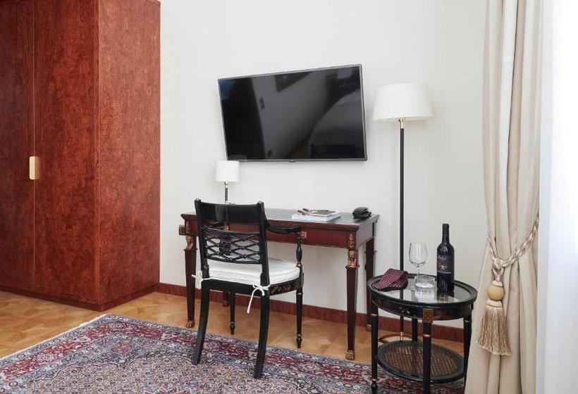 דירת אקזקיוטיב, חדר שינה 1, Living Hotel De Medici