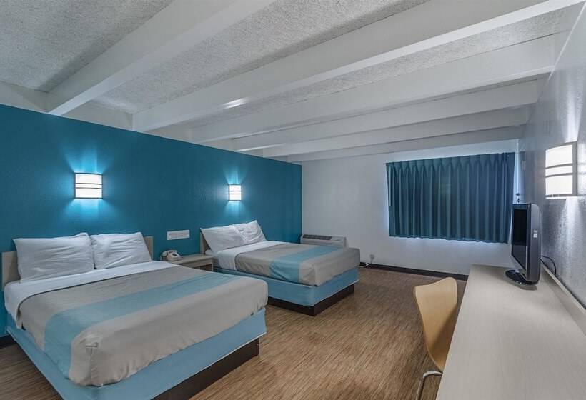 Номер Deluxe, Motel 6kokomo, In