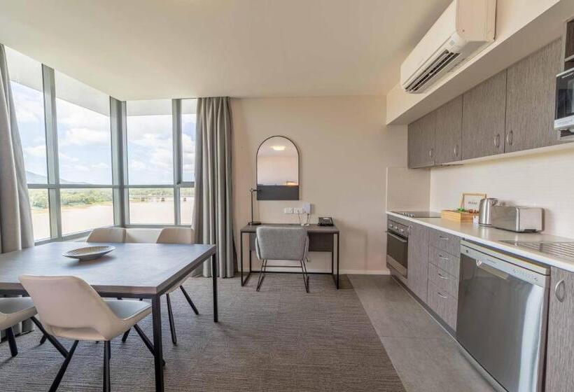 2 Bedrooms Apartment River View, Quest Rockhampton