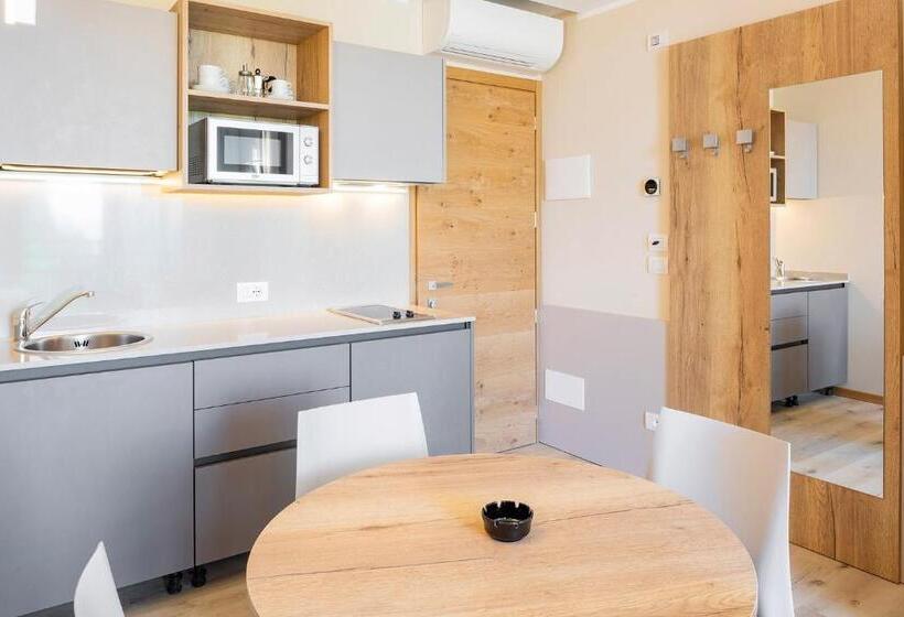 带1个卧室的豪华公寓, Residence Parco Del Garda