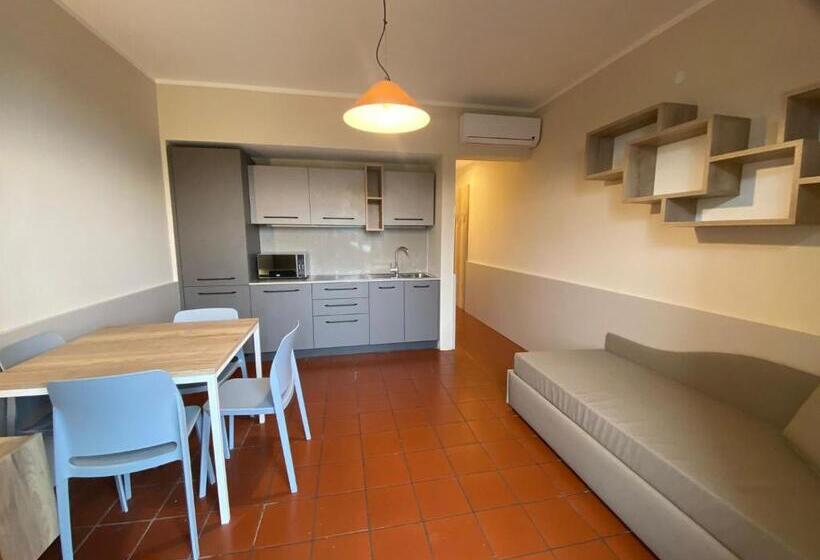 带1个卧室的舒适公寓, Residence Parco Del Garda