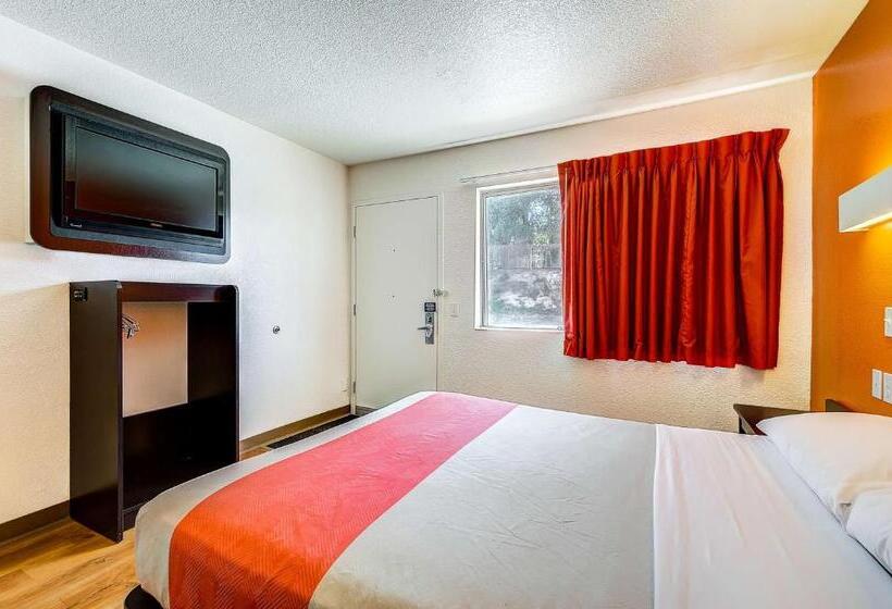 장애인을 위한 스탠다드 룸, Park Inn By Radisson, Thornton