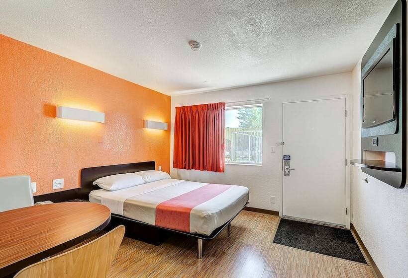 适合残疾人使用的标准间, Park Inn By Radisson, Thornton