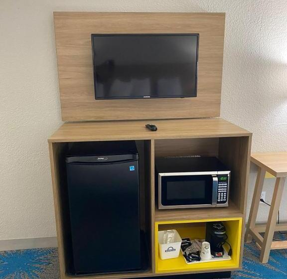 Номер Стандарт, Days Inn By Wyndham Waco University Area