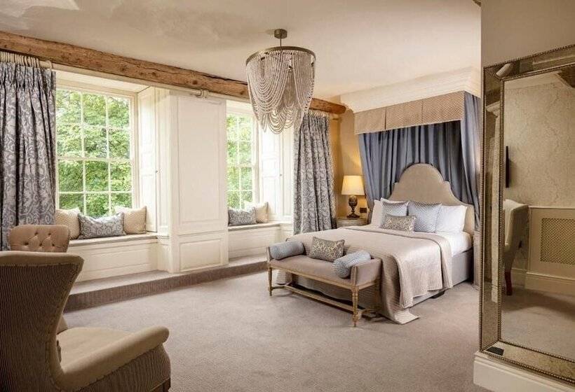 Номер Deluxe, Manor House