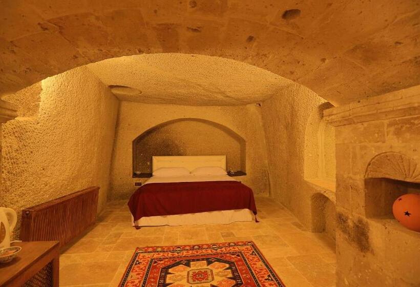 سوئیت کلاسیک, Grand Cave Suites