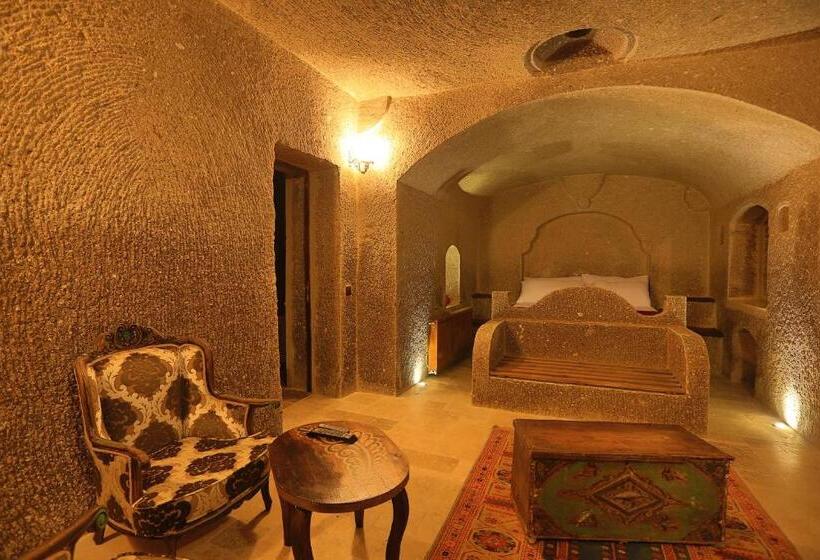 سوئیت با تخت بزرگ, Grand Cave Suites