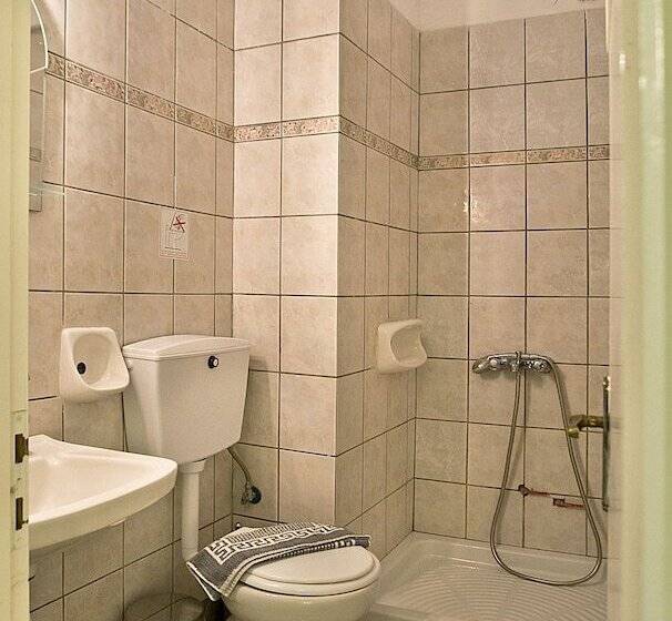 إستوديو قياسى مطل على البحر, Villa Magemenou